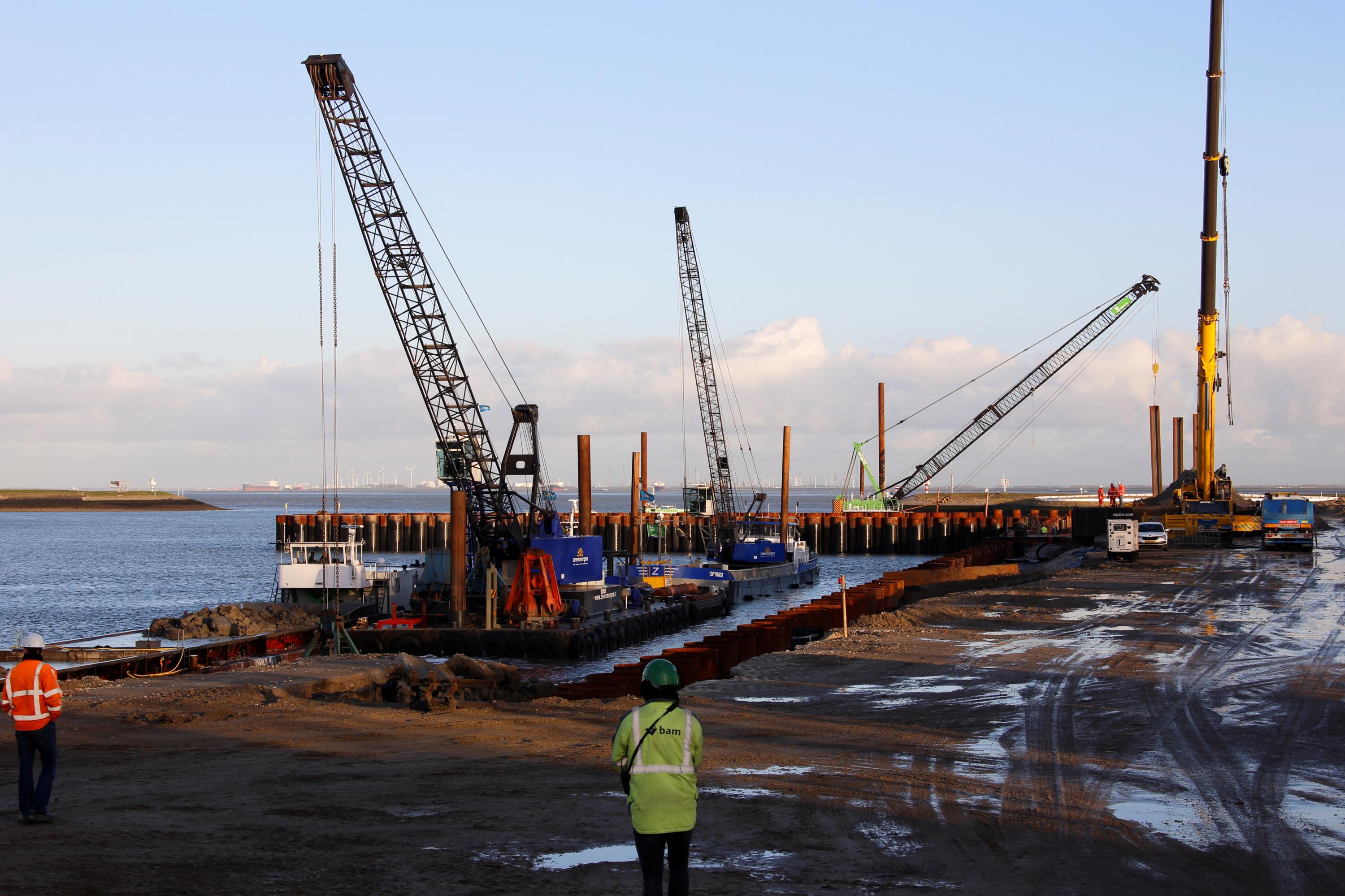 Werkzaamheden dienstenhaven