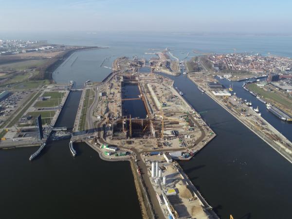 Luchtfoto bouwterrein Nieuwe Sluis - maart 2022